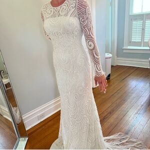 Elegant White Lace Dress